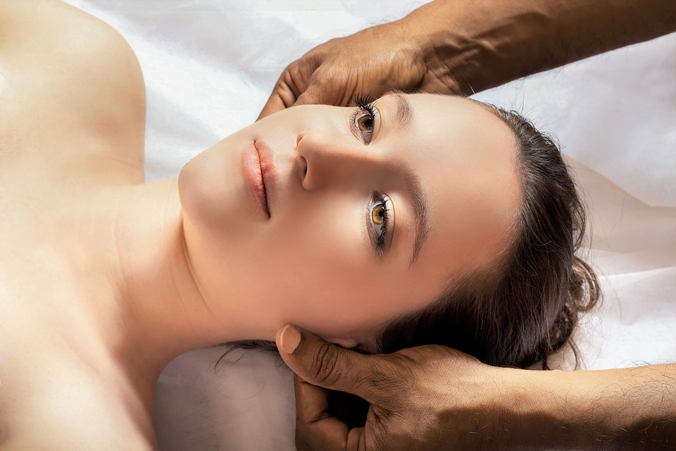The Healing Power of Acupressure: A Natural Solution to Reducing Tension
