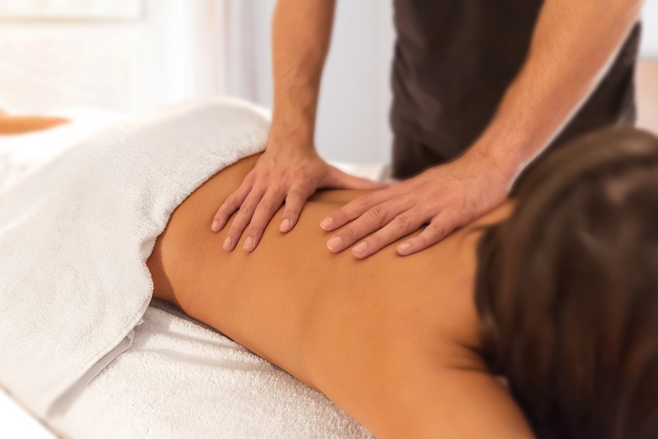 Harnessing the Power of Energy Flow Therapy for Healing and Wellness