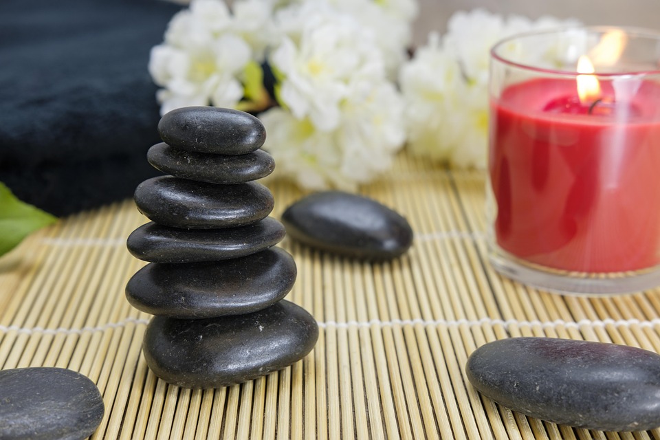 Discover the Healing Powers of Moxibustion Therapy