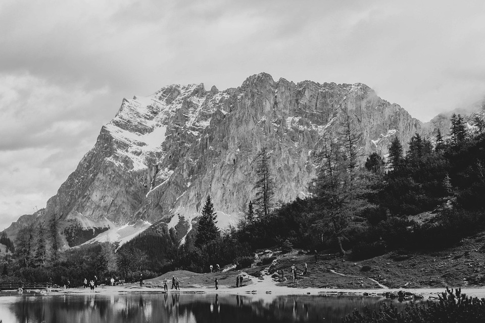 Discover the Best Soothing Sounds for a Good Night’s Sleep